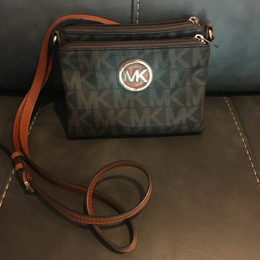 Michael Kors Crossbody